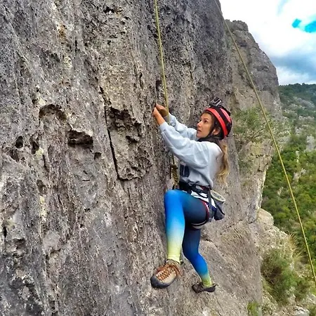 Stylish 2br And 3br Izmit Apartments- Chic & Cozy קוג'לי