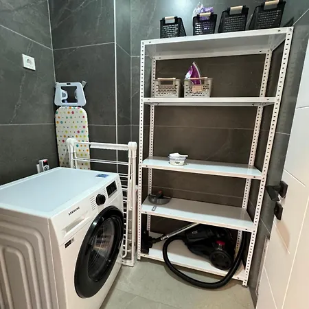 Stylish 2br And 3br Izmit Apartments- Chic & Cozy דירה *