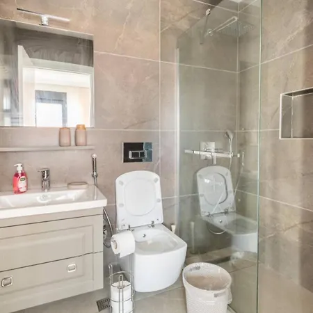 Stylish 2br And 3br Izmit Apartments- Chic & Cozy *