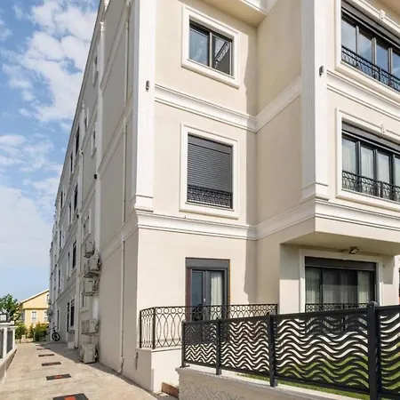 Stylish 2br And 3br Izmit Apartments- Chic & Cozy Коджаэли