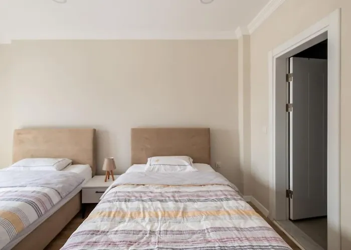 Stylish 2br And 3br Izmit Apartments- Chic & Cozy Apartamento *