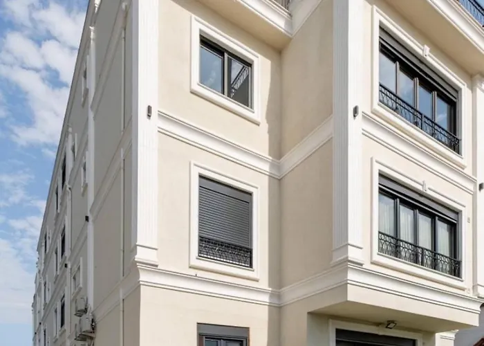 Stylish 2br And 3br Izmit Apartments- Chic & Cozy Apartamento Kocaeli