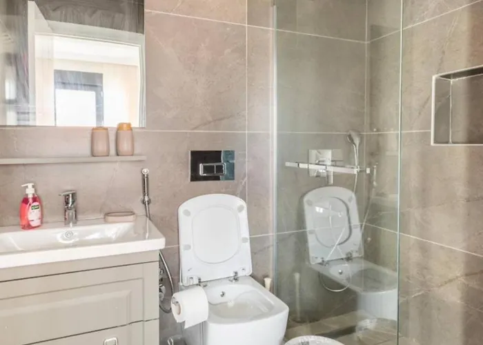 Apartamento Stylish 2br And 3br Izmit Apartments- Chic & Cozy *