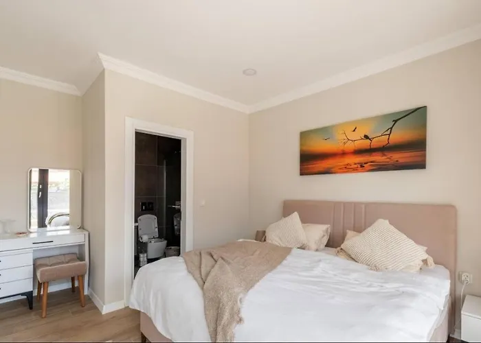 Apartamento Stylish 2br And 3br Izmit Apartments- Chic & Cozy *